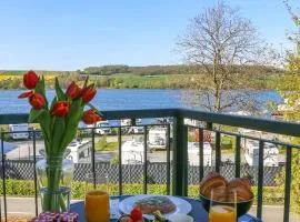 Design-Ferienwohnung direkt am Möhnesee - mit Seeblick, Balkon, Pool und Sauna