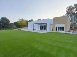 Casa nueva junto al aeropuerto Girona y Costa Brava