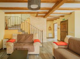 Casas Rurales Las Eras I I I: Ayllón'da bir otel