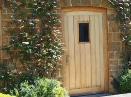 Hobbs Hole Cottage & Studio