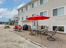 Beachfront Bliss on Newfound Lake! Bristol Condo