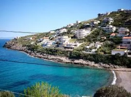 House with Majestic Sea View Top Floor