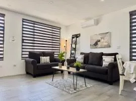 House Ayala 2BR 2Bd