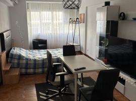 Quarto de Casal Acolhedor, hotel v destinácii Laranjeira