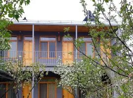 Andranik-B&B