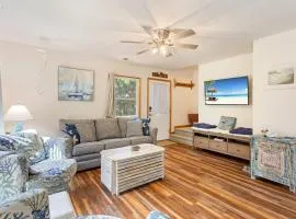 5049 - Carolyn's Getaway