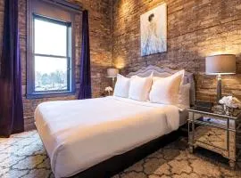 124 Lofts - Downtown Dundee - Walk to Dining
