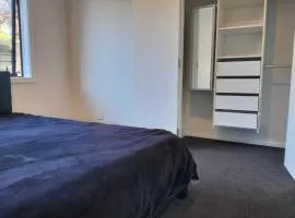Quite and Cozy Double Bedroom