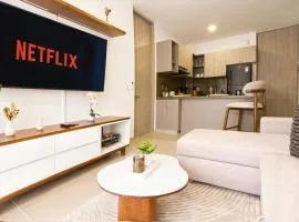 Luxury Apartment Near Rodadero 8 Guests AC WiFi S&N Prime Hosting