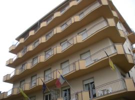 Hotel Solidago, hotel v destinaci Arma di Taggia