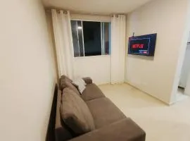 Apê confortável - Bem localizado - Wi-fi Garagem e Piscina