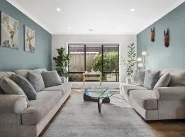 Garden Retreat 4-Bed House in Tarneit