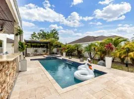 Luxury Home W Heated Pool & Spa Near IMG & Siesta Key Beach