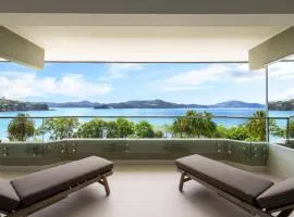 Beach Lodges