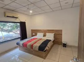 Hotel Saffron Indian Spice Resort