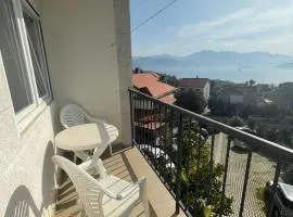 Mimosa Sun Apartment - with stunning seaview overlooking Boka Bay