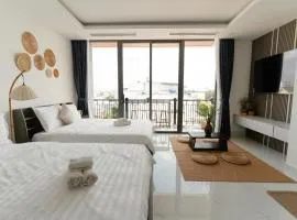 The Nomad - Stay Dori home