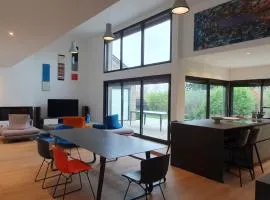 Luxueuse villa, piscine intérieure, plage à 500m