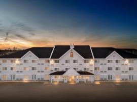 Travelodge Suites by Wyndham Regina - Eastgate Bay, хотел в Риджайна