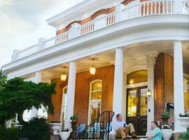 Bazsinsky House, hotel near Vicksburg Convention Center, Vicksburg