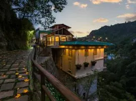 Tripli Hotels Royal Spring