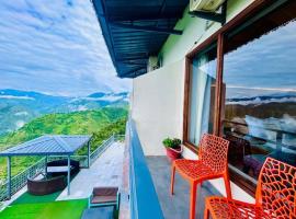 Woods Villa Cottages Manali - 1,2,3,4 Cottages & Villas Available in manali with scenic mountain view, hotel di Manali