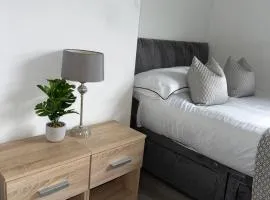 Lincoln city centre rooms P&S