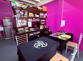 Pink Kraken Hostel, khách sạn ở Ban Nong Chaeng