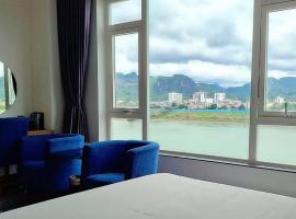 Khách sạn APPLAZA, hotel Hòa Bình városában