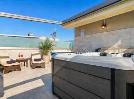 Sea House 3