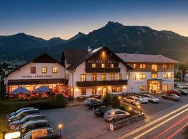 Hotel Goldene Rose, hótel í Reutte