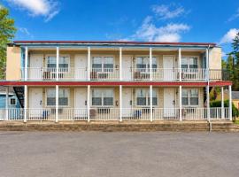 세네카 폴스에 위치한 호텔 OYO Hotel Starlite Seneca Falls