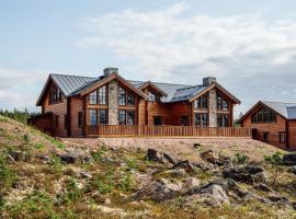 Älgen en fjällstuga med stor altan i sydväst i Idre Bergsby, hotel i Idre