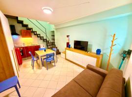 Casa Vacanze 2 piani Sant'Agostino 77 al Chiostro, hotel din Palermo