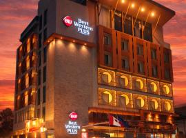 Best Western Plus Grand Multan، فندق في ملتان