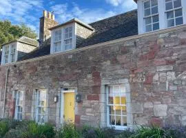 No 1 Stable Yard, Wemyss Castle Estate
