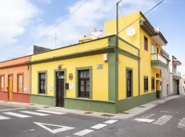 TenoHomes Tabaiba Guesthouse