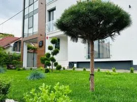 Hotel B4