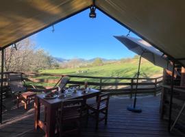 Tente Domaine Solio, Hotel in Satillieu