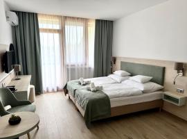 Apartman Hotel, viešbutis Biuke