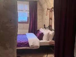 Cemil Köyü Cave House