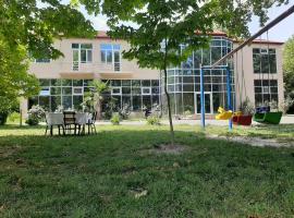 ES hotel kolifey, hotel v destinaci Oghuz