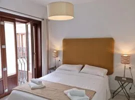 Apartamento Premium con Terraza Privada en la Mejor Zona de Sevilla