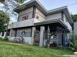 Traveller's Inn Lumad and Motorbike Rental