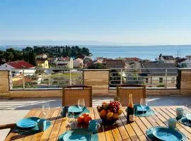 160 sqm Sea View Apartment