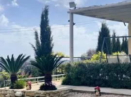 Sto Katifori in Lofou Village