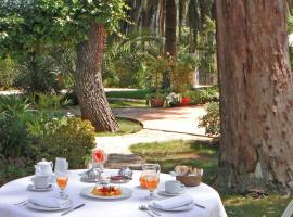 Hotel la Falconera, hotel Gandíában