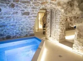 KAZA BELLA - Haut Marais Modern flat with small pool