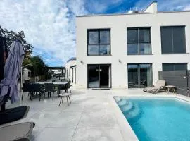 Villa JOKA with heated pool and huge roof top terrace