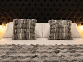 Modern Mountain Apartment a Oulx con parcheggio, hotell sihtkohas Oulx